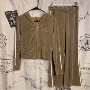 Vintage Juicy Couture Velvet Tracksuit